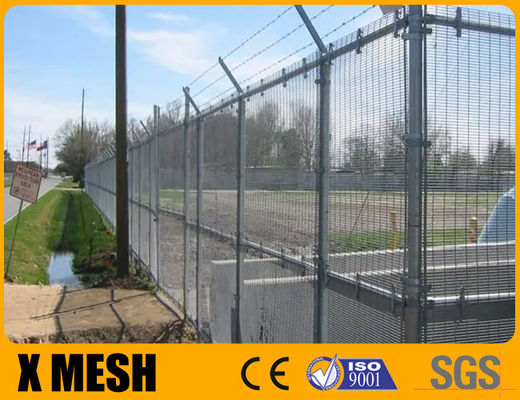 Warm galvanisierte Silberfarbe Anti-Kletternetz Zaun 358 Anti-Schnitt Klarsicht Drahtnetz-Panels